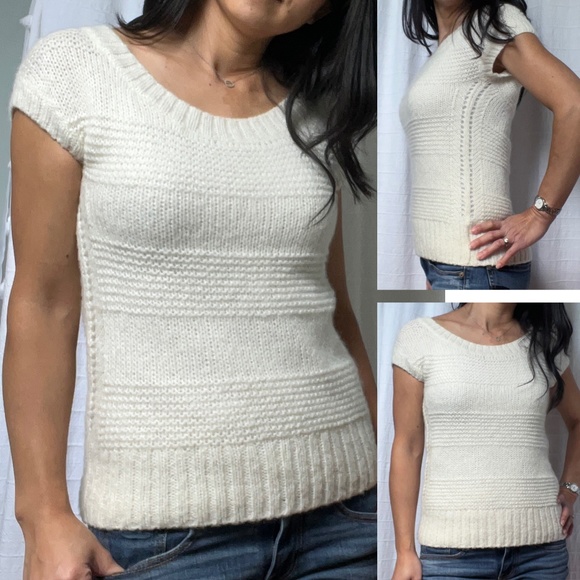 American Eagle Cream Sweater Knit Top - Picture 1 of 5
